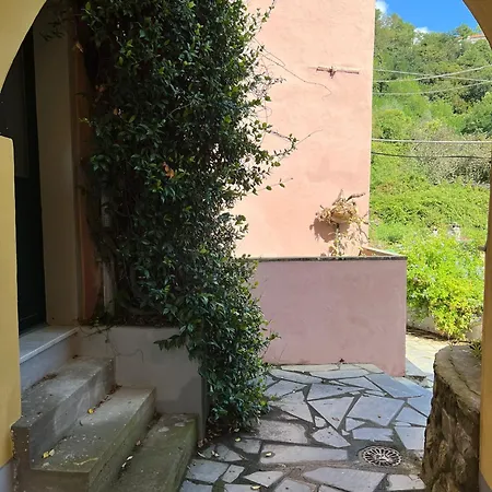 Casetta Nel Borgo La Spezia